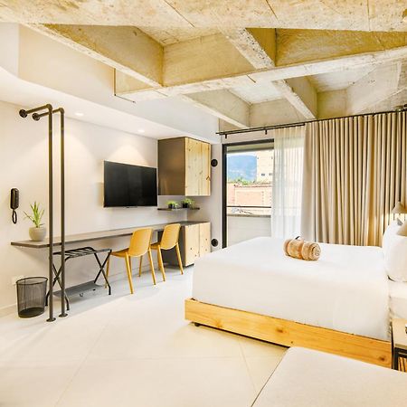 Firenze Lofts Hotel Medellin Bagian luar foto