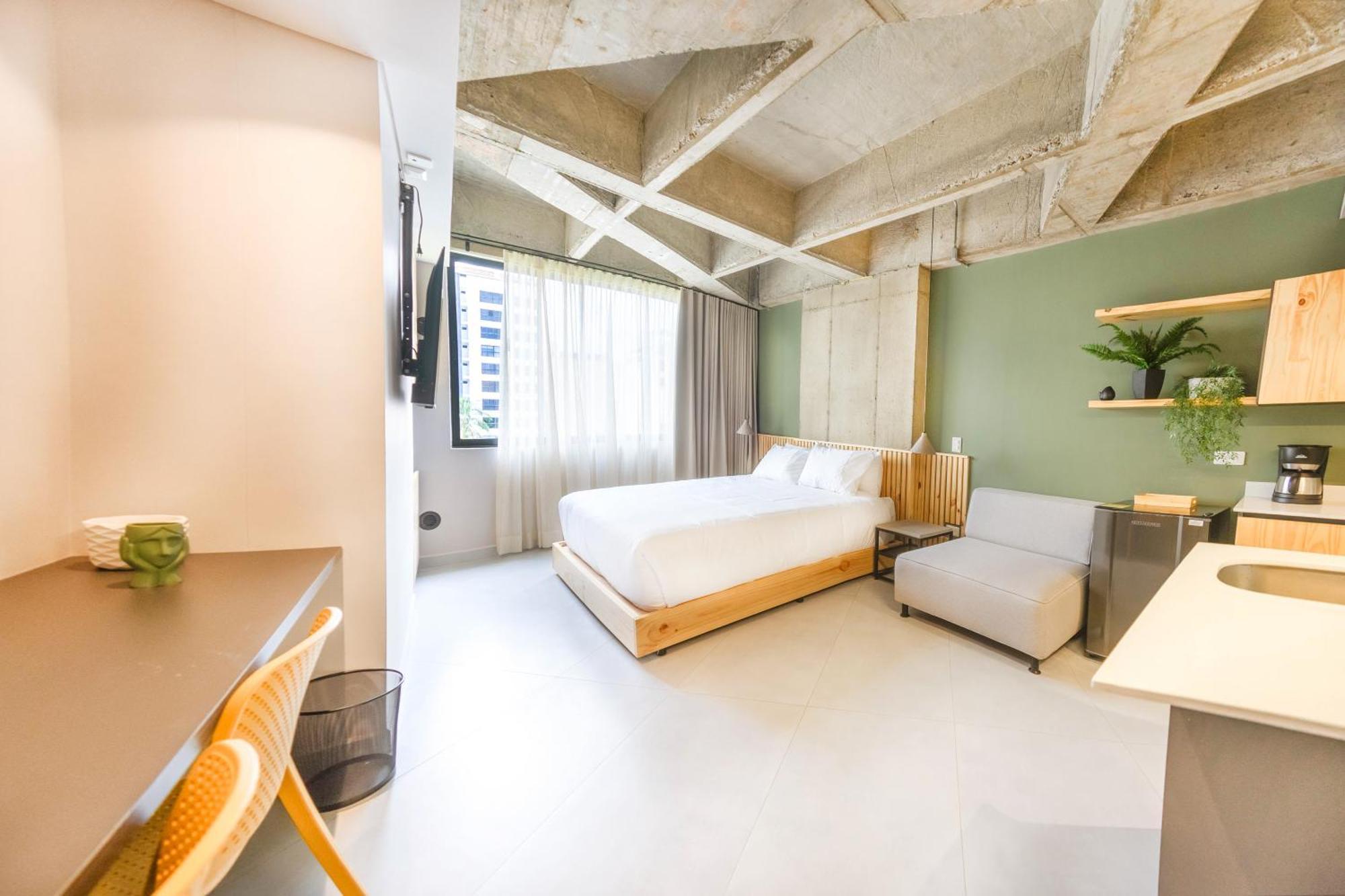 Firenze Lofts Hotel Medellin Bagian luar foto