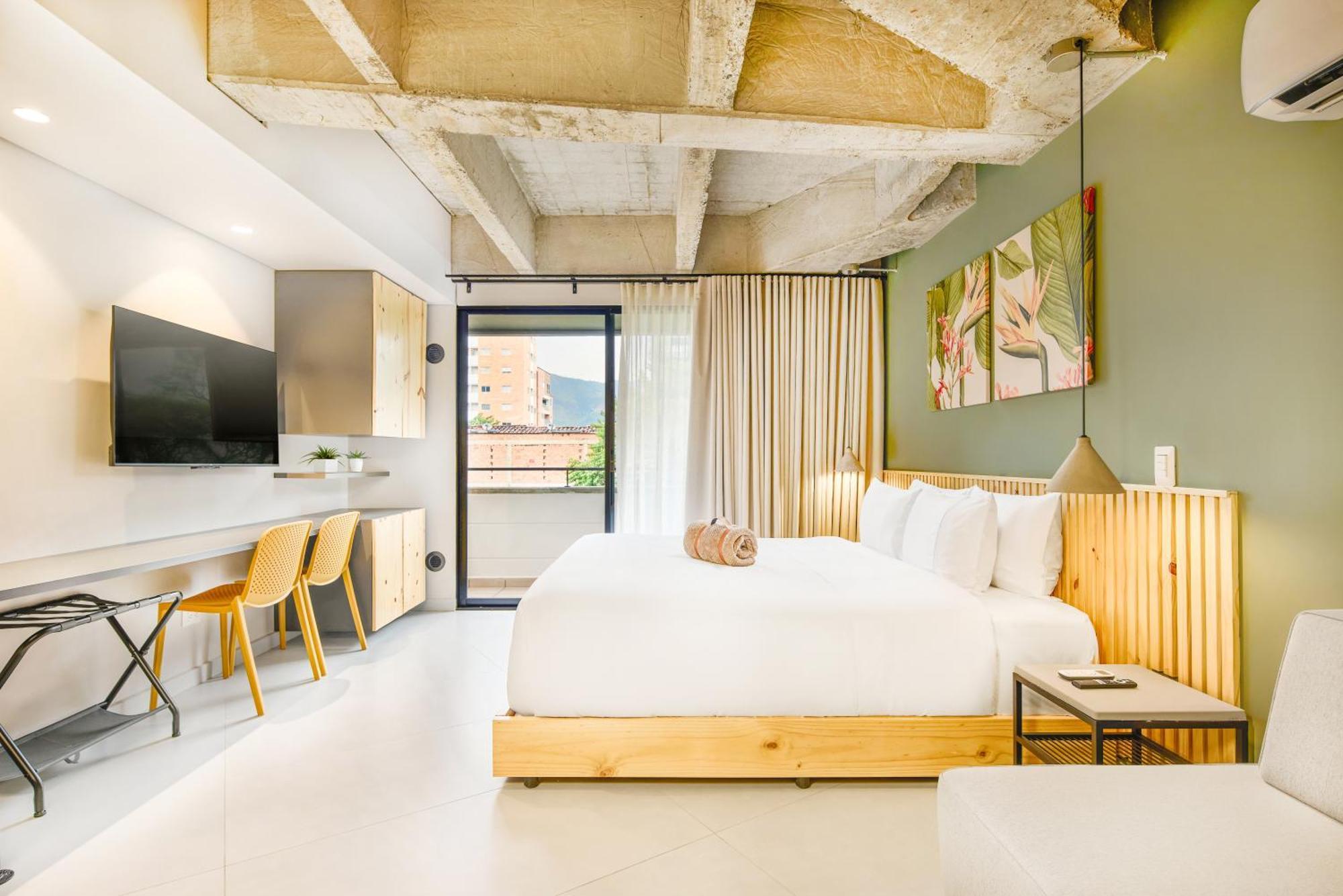 Firenze Lofts Hotel Medellin Bagian luar foto