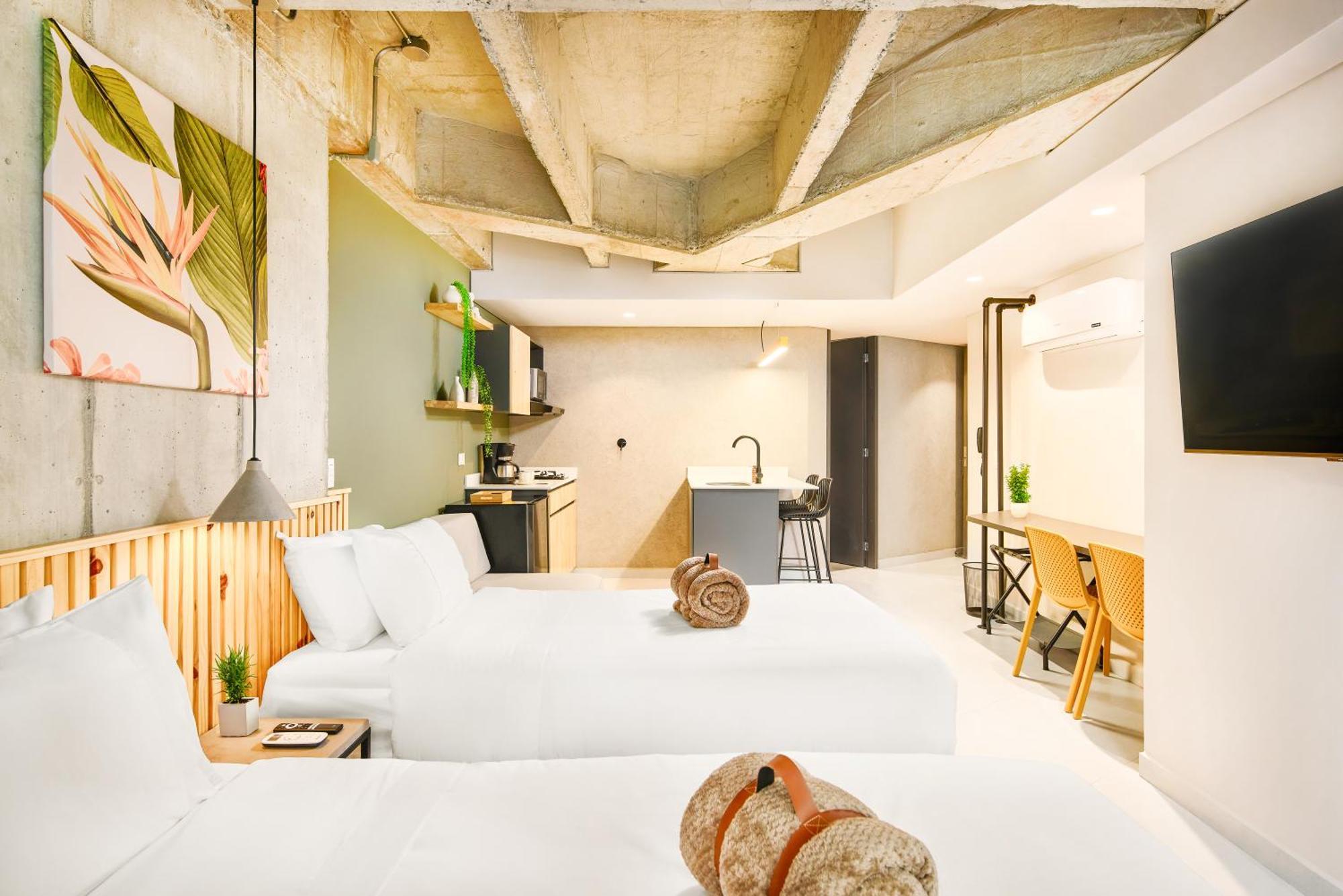 Firenze Lofts Hotel Medellin Bagian luar foto